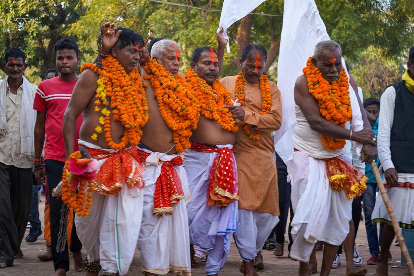 Right: Ishwar Netam (third from left) with his fellow baigas joining the festivities