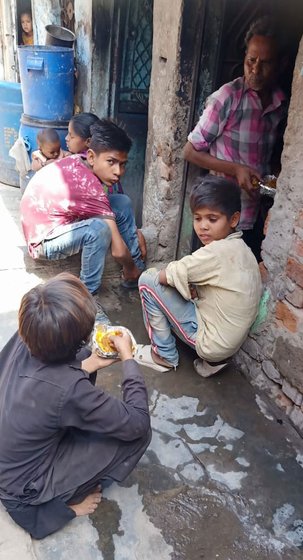 In Citizen Nagar, the threat the coronavirus brings is not just that infection, but also a heightened hunger and lack of access to medical help 


