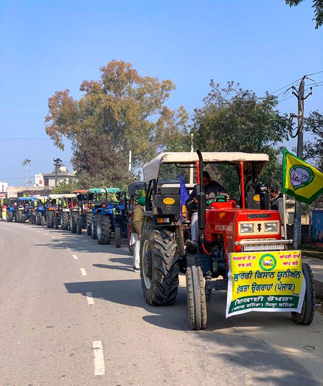 Left: A convoy of truck from Bathinda reaches the Tikri border. Right: Men from Dalal Khap preparing for the tractor parade
