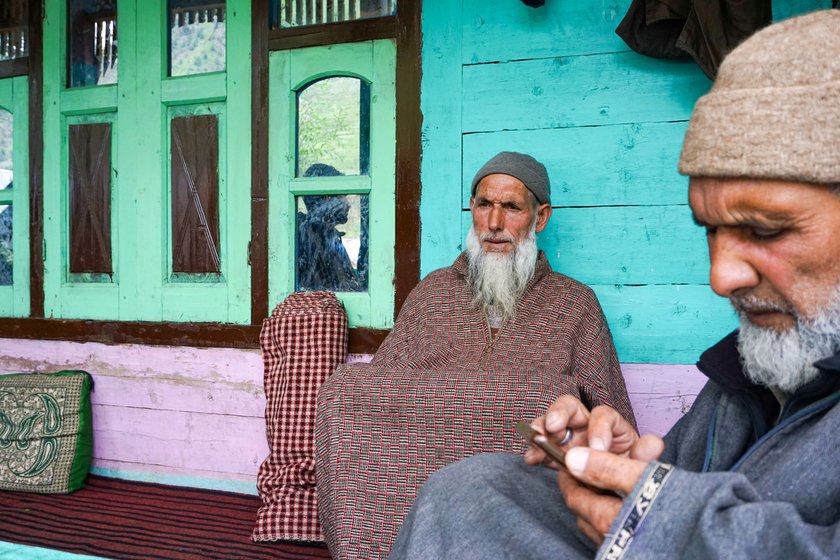 Left: Sibling duo Ghulam and Abdul Qadir Lone are among the very few active weavers in Achura Chowrwan village.