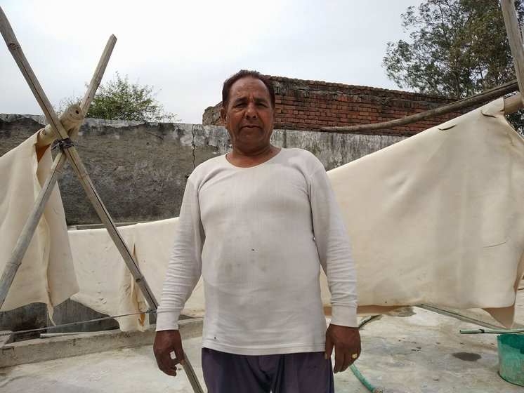 Left : Babu Lal at his tannery.