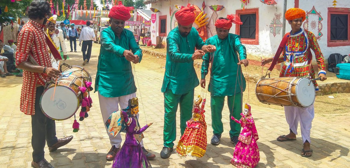 Puppeteers from the Bhaat community in Danta Ramgarh, Sikar district of Rajasthan performing in Jaipur in August 2023.