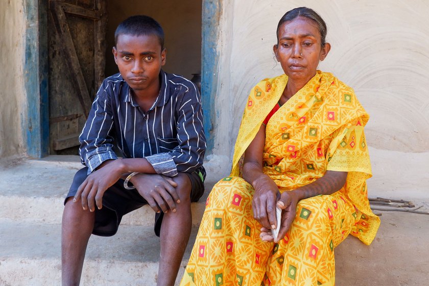 In the area known as Naditola, Geeta lives with her large family of seven and Sakuni with her youngest son (right) Akendar Oraon