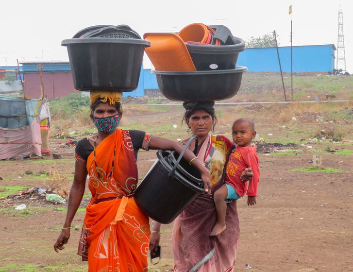 Many Masanjogis now work as waste-collectors, at times exchanging plastic tubs and buckets for the items they pick up from households