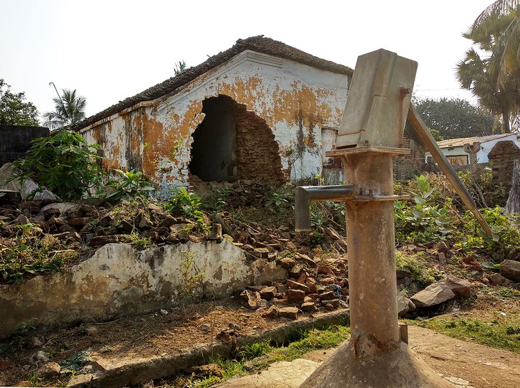 Houses demolished in Pydipaka in May – June 2016