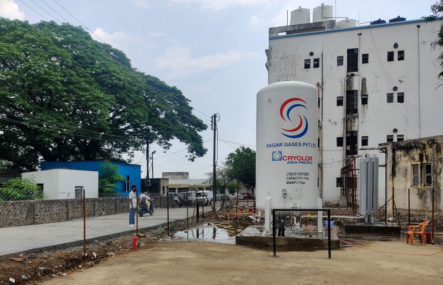 Left: Swami Ramanand Teerth Rural Government Medical College and Hospital in Ambejogai. Right: An oxygen tank on the hospital premises