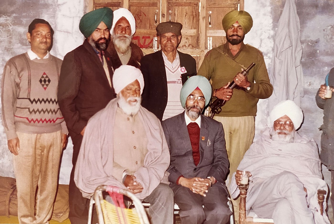 Jhuggian (seated, centre) with CPI-M leader (late) Harkishan Singh Surjeet (seated, right) at the height of the militancy in Punjab 1992