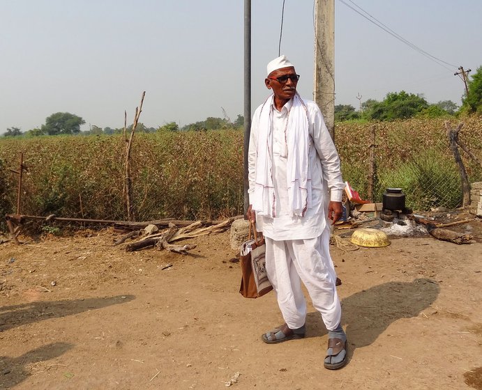 Badkhal mama is in demand all over Maharashtra. 'I’ve been doing it for 25 years... I will do it for the rest of my life,' says the crusader from Bhadravati town in Chandrapur district