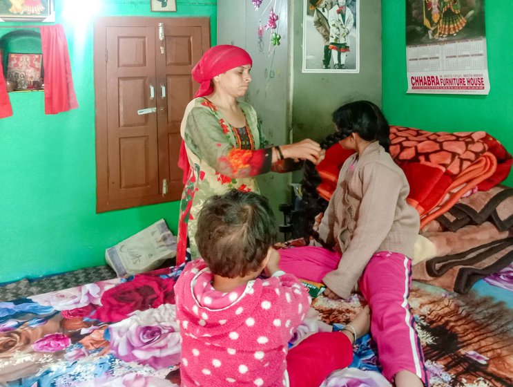 Renu’s elder daughter Riddhima, 10, is in class 6. Her younger daughter Smaira is three and stays at home with her mother. With the income from her beauty parlour business, Renu pays Riddhima’s school fees