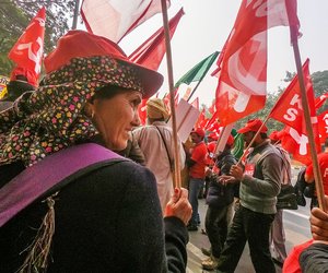 Marching from Majnu ka Tila to Ramlila