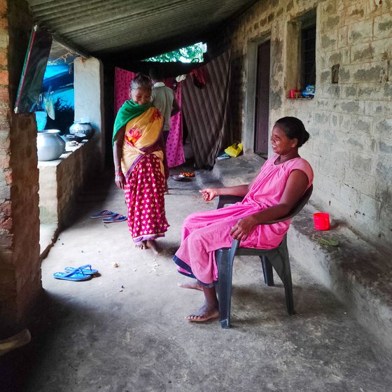 Left: Jolen and Elisaba (seated) in the verandah of their house. Elisaba helps her mother in different stages of the chatai making process.