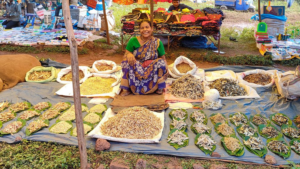 Left: In Jurudi, Odisha, school reporters document the people and produce they sell at a vibrant weekly haat (market)