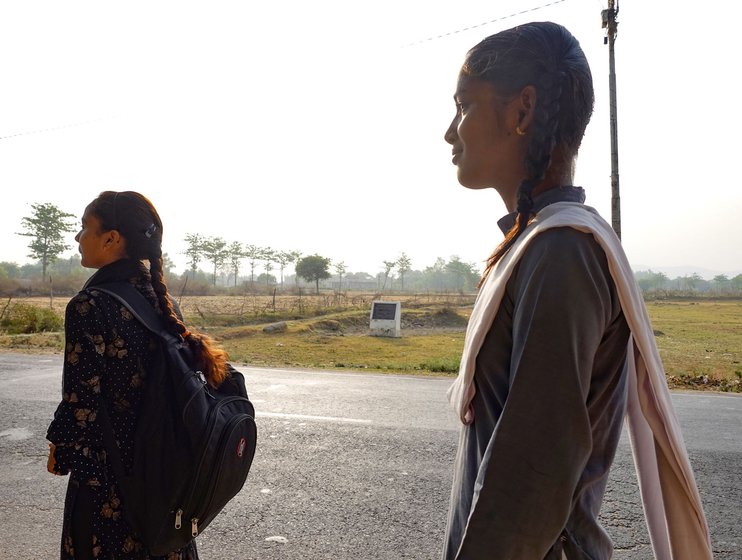 Kiran and her friend Reena walk to school together