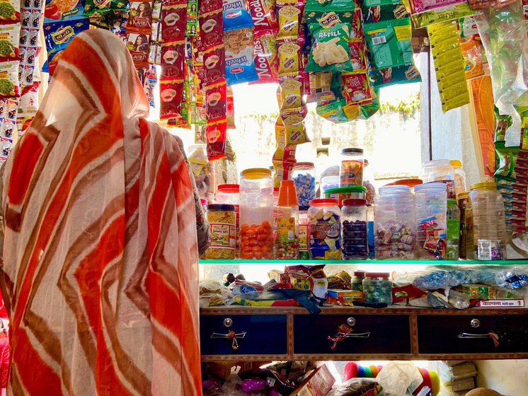 Parvati Meghwal (name changed) has struggled with poor mental health. She stopped her husband from migrating for work and now runs a little store in her village. ‘I don’t want to remain the left-behind wife of a migrant labourer’