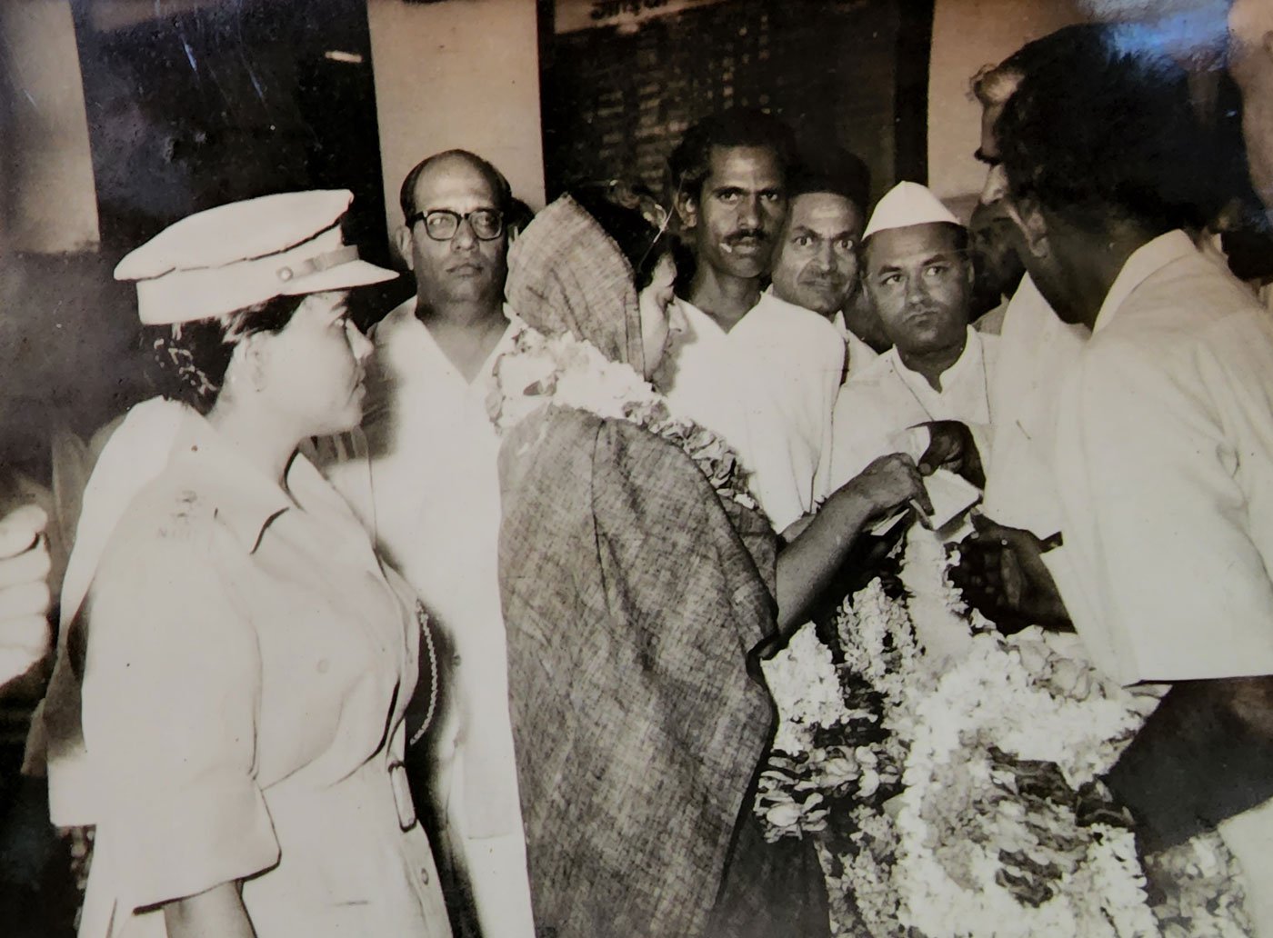 Former Prime Minister Indira Gandhi being welcomed at the Swatantrata Senani Bhavan