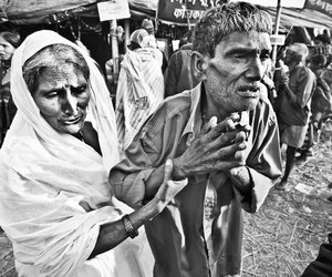 An elderly couple from Jharkhand got separated from their relatives