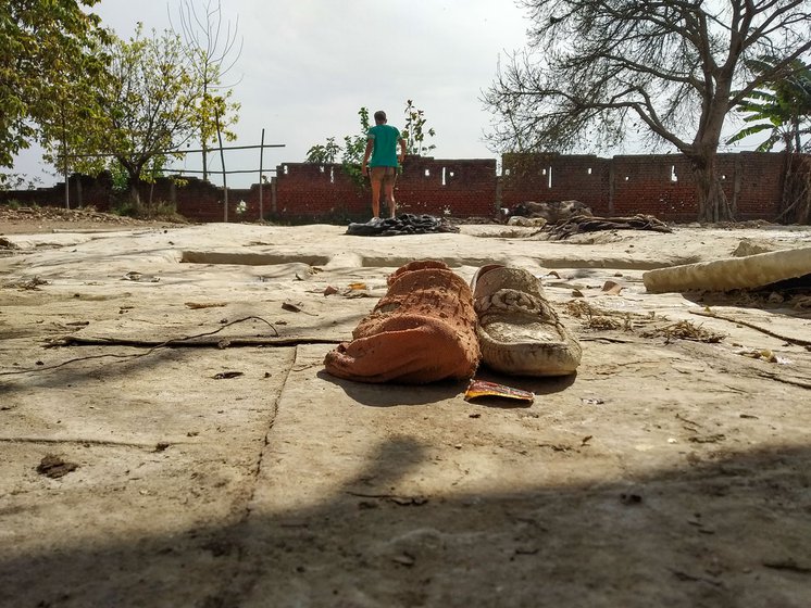 Workers take a quick bath and change out of their work clothes (left) before heading home