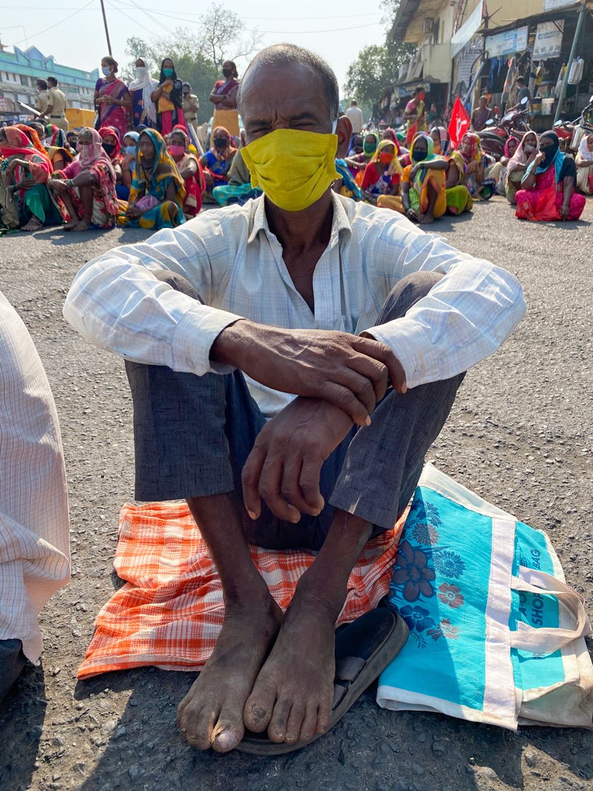 Left: Asha Gaware, who cultivates rice, bajra, jowar and millets on two acres said, 'Our crops were destroyed this year due to heavy rains. We suffered losses of nearly 10,000 rupees. Nobody is ready to loan us money anymore. We want the government to give us compensation or else we will never recover from these losses'. Right: Dev Wagh, from Palghar’s Kanchad village, demanded that electricity charges be waived off:  'We have not even worked on our fields and we are getting such a high bill. We want that for six months we shouldn’t be asked to pay the electricity bills'. The charter of 21 demands included a call to scrap the new Electricity (Amendment) Bill, 2020, that will bring steeply higher tariffs for farmers and others in rural India. Many were also protesting against highly increased (or inflated) bills since April this year.

