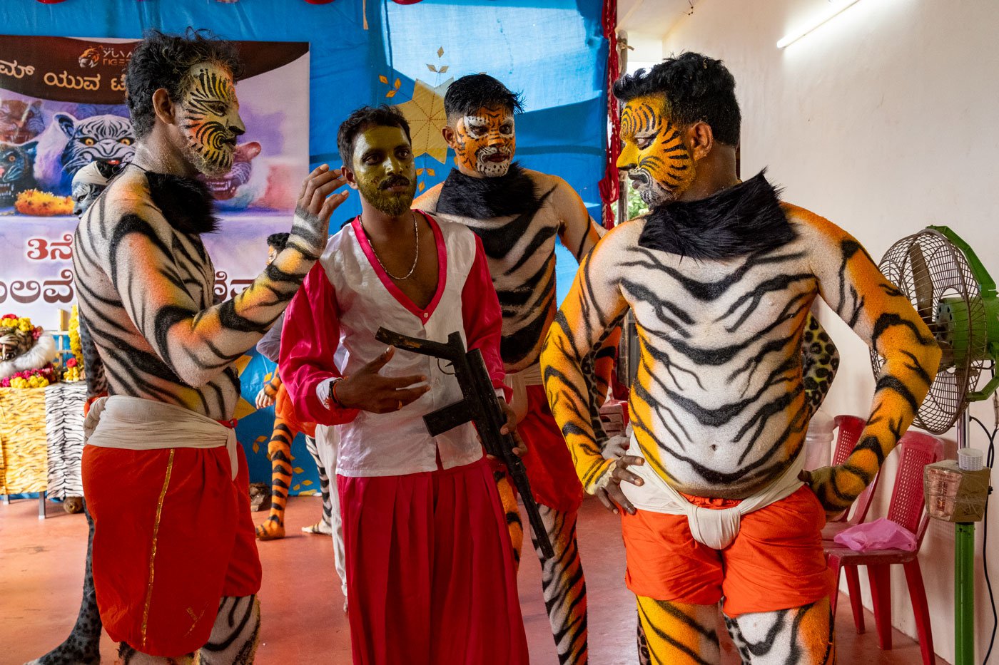 (Left to right) Sagar Poojari, Ranjith Hariharpura, Vishal and Naveen Nitoor getting ready for the performance