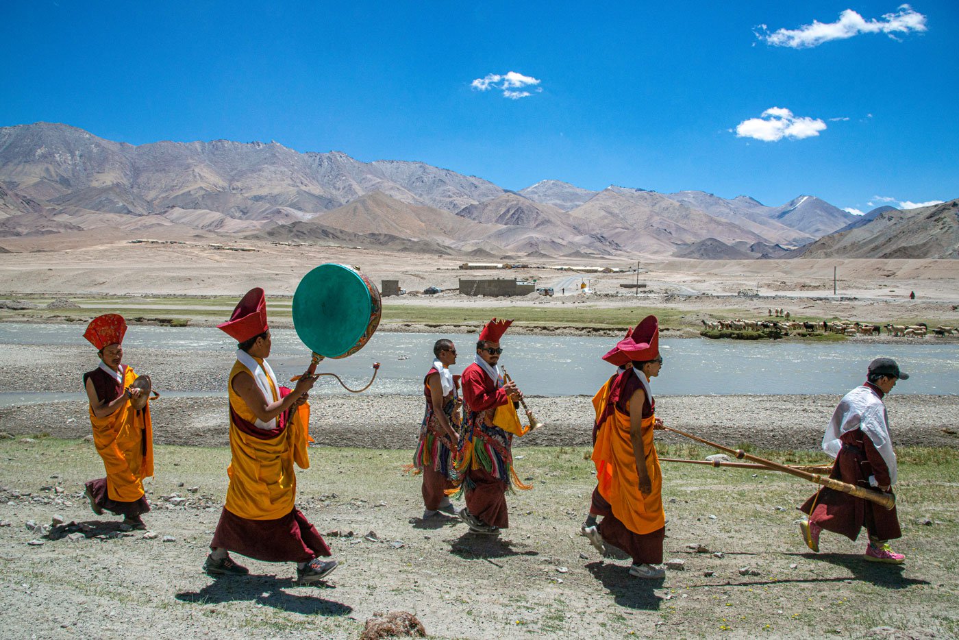 The lama’s route for this procession includes circling the Hanle monastery along the Hanle river