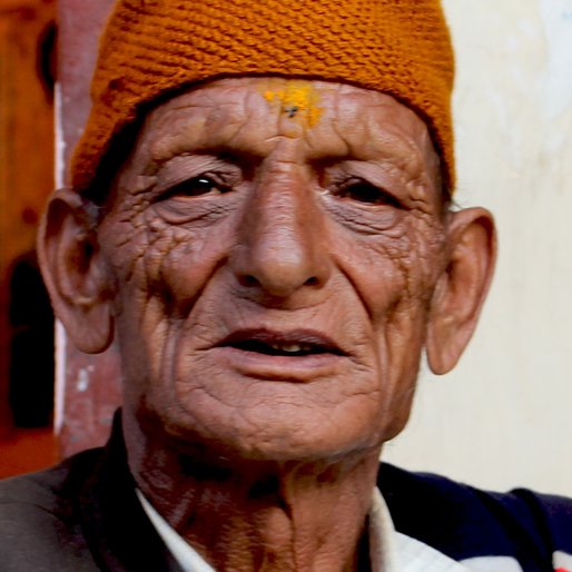 Mahesha Singh is a Farmer and daily wage labourer from Guptkashi, Ukhimath, Rudraprayag, Uttarakhand