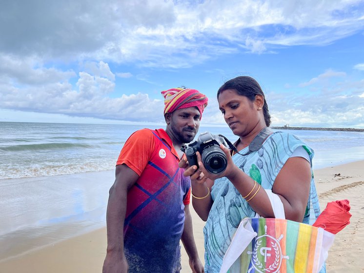 Left: Maga akka showing the photos she took to a fishermen at Nagapattinam beach.