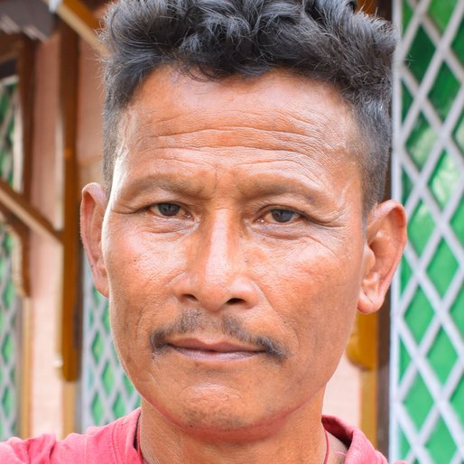 Vinod Majhi is a Unemployed from Sukna, Kurseong, Darjeeling, West Bengal