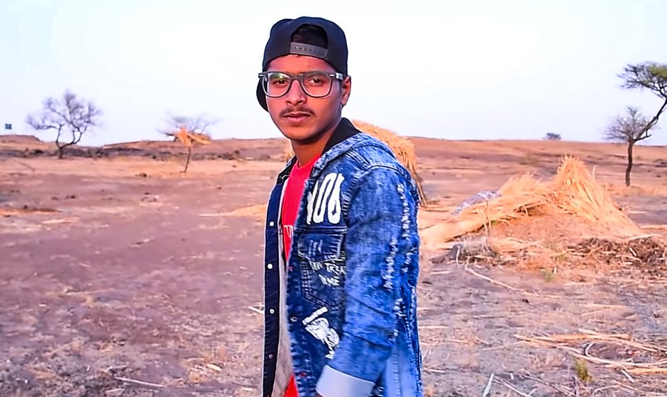 Ajit Shelke or ‘Rapboss’ sings powerfully in this Marathi rap song about the acute distress of farmers
