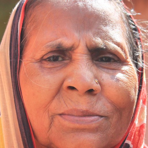 Arati Rakshit is a Homemaker from Shyampur, Pursura, Hooghly, West Bengal