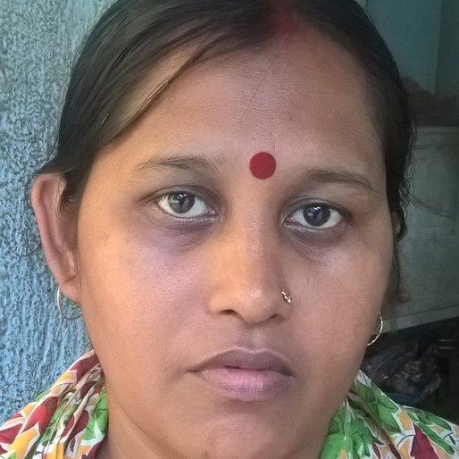 BABY CHANDRA is a Shop owner from Halalpur, Ranaghat II, Nadia, West Bengal
