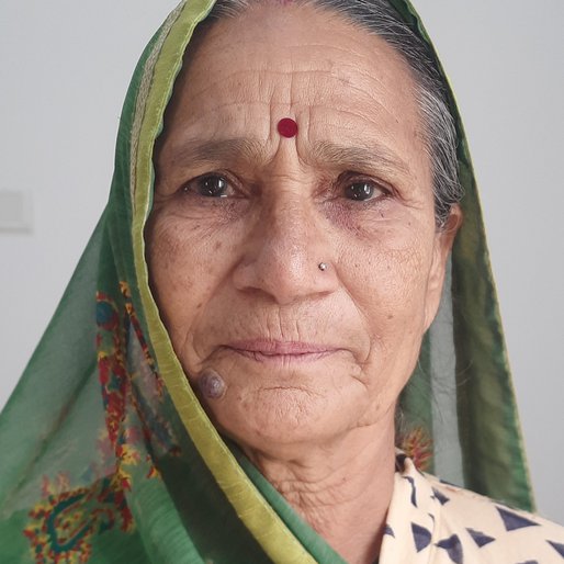 Bhooli Jangid is a Domestic worker from Banota, Sawai Madhopur, Sawai Madhopur, Rajasthan