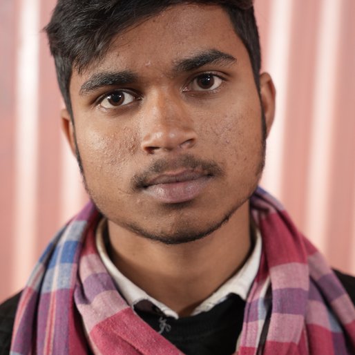 Raju Kumar is a Student (Class 10) from Karanauti, Bakhtiarpur, Patna, Bihar