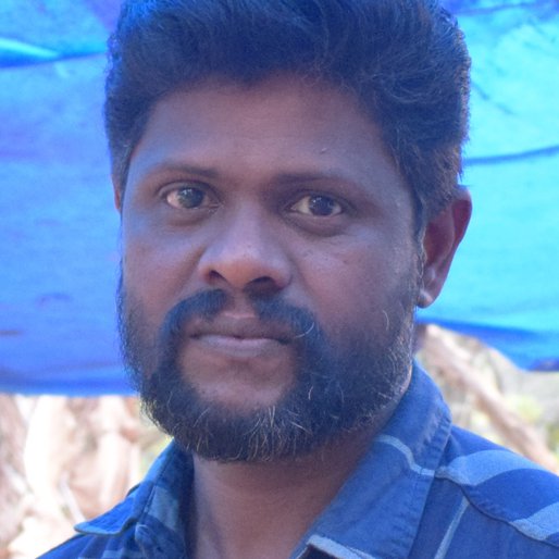 Rajesh T. is a Carpenter from Nadapuram, Vadakara, Kozhikode, Kerala
