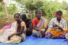 بنگلا میڈو: ’عورتوں کے لیے نوکریاں کہاں ہیں؟‘