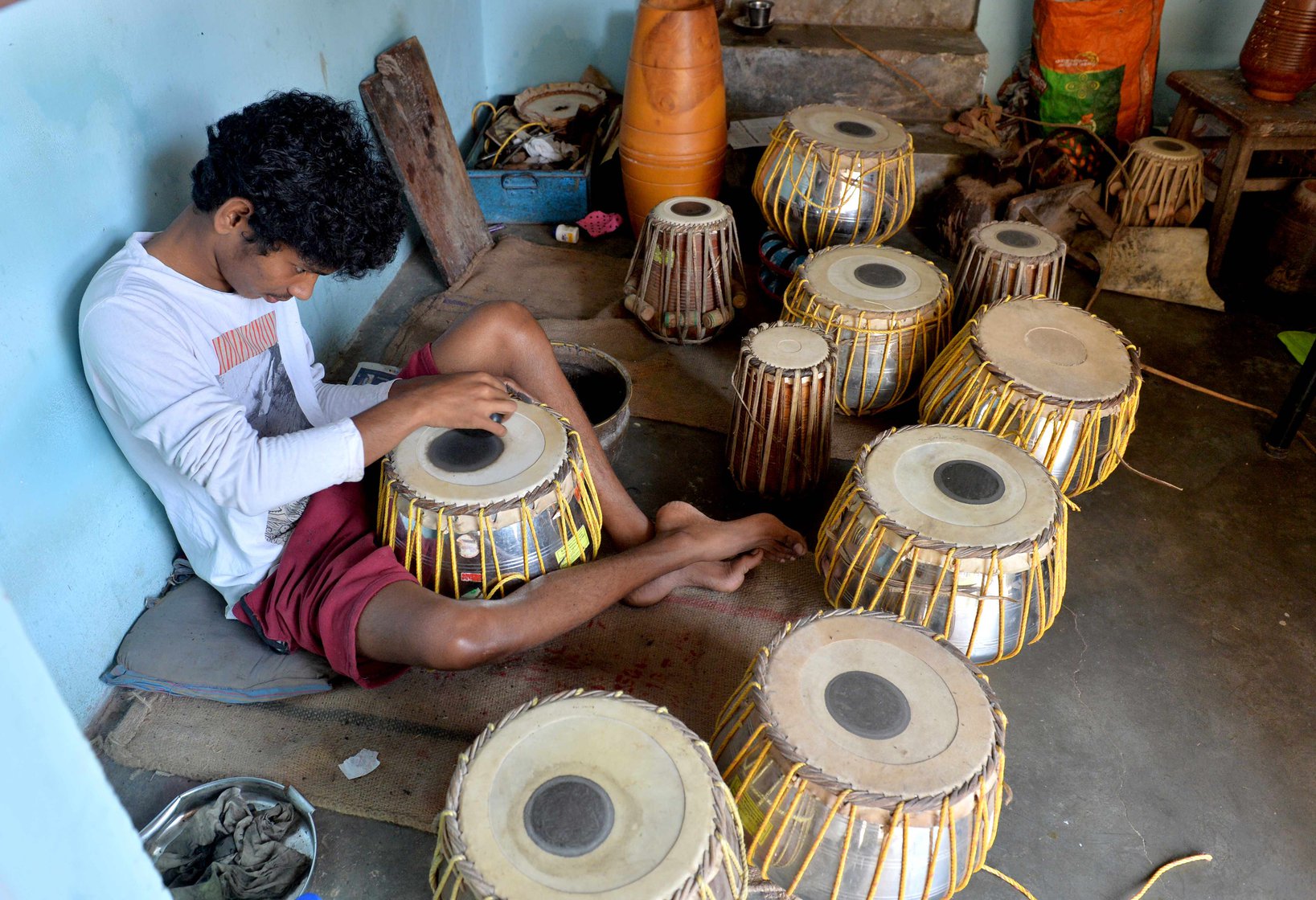 Kadachi Kollan craftsmen start learning the craft in their childhood