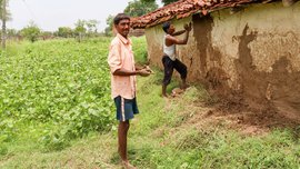 'अर्धी-अर्धी शेती': मालकांची जीत, खंडकऱ्यांची हार