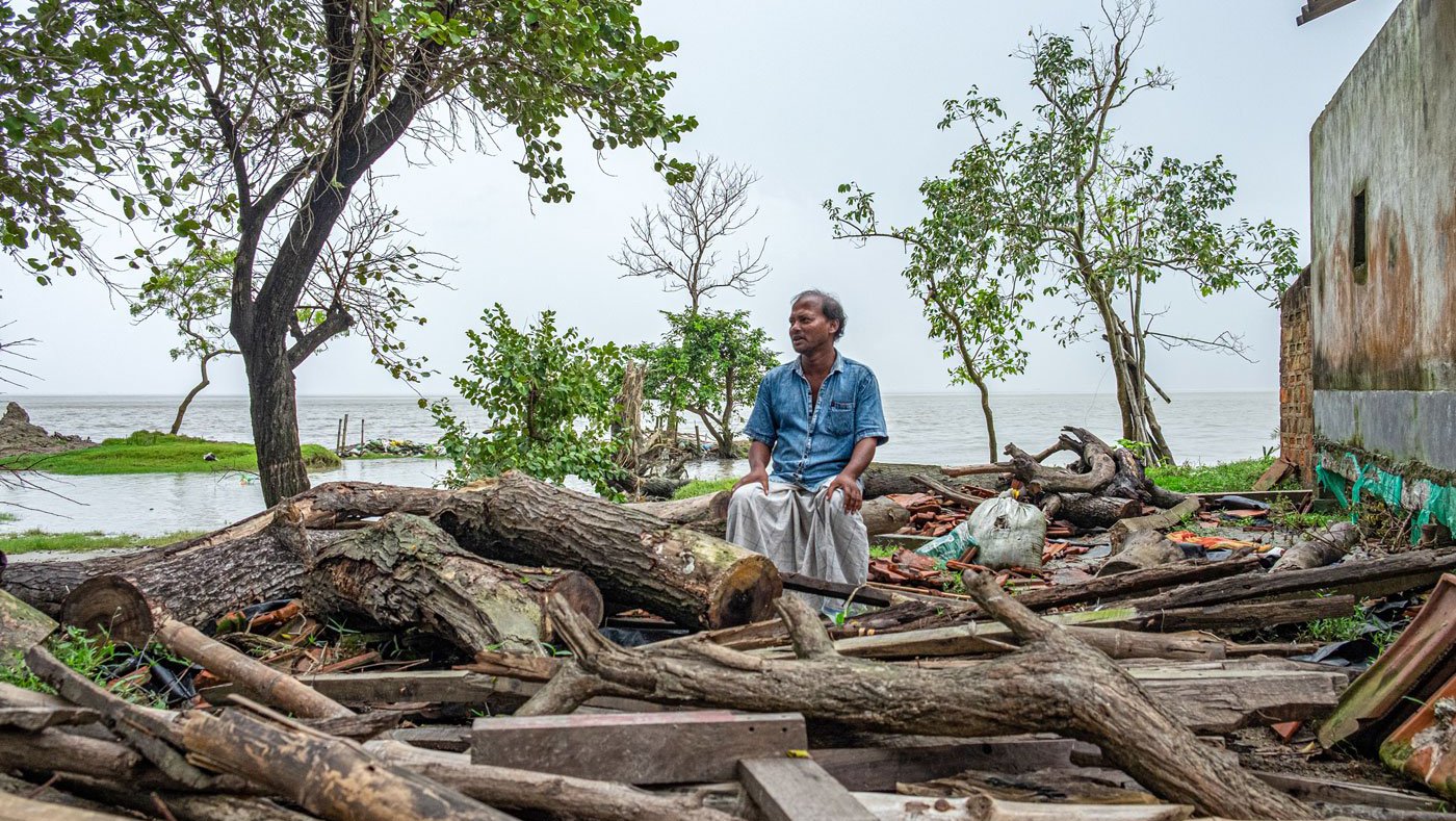 In the Sundarbans, people of Ghoramara island are still reeling from the destruction left by Cyclone Yaas. While many are trying to restore their homes and livelihoods, some have been forced to move out