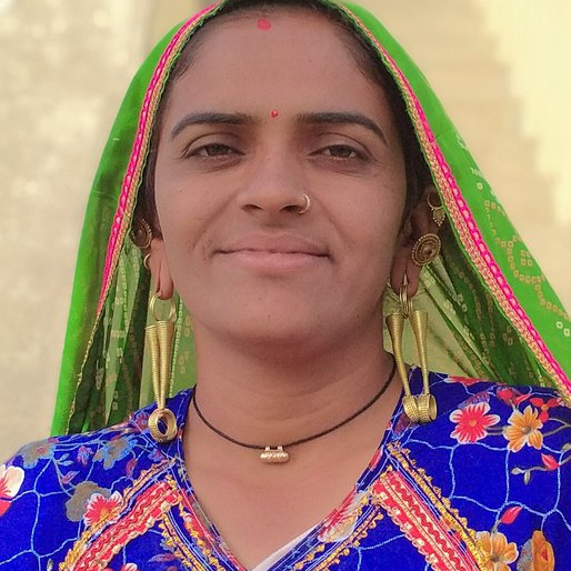 Jasuben Rabari is a Homemaker from Mahajan Nagar, Bhuj, Kachchh, Gujarat
