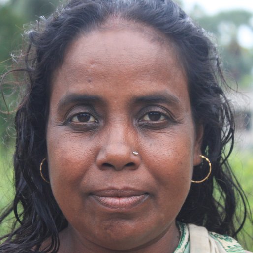 SHIVANI PANJA is a Homemaker from Khosmura, Domjur, Howrah, West Bengal