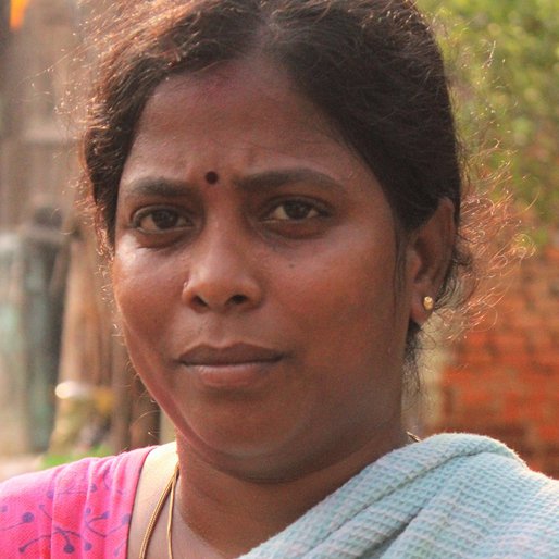 Nirosha is a MGNREGA worker from Boodur, Gummidipoondi, Thiruvallur, Tamil Nadu