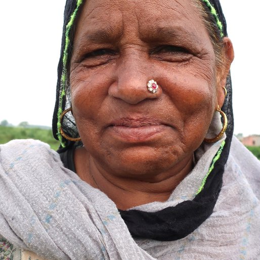 Satnam Kaur is a Agricultural labourer from Nanhera, Shambhu Kalan, Patiala, Punjab