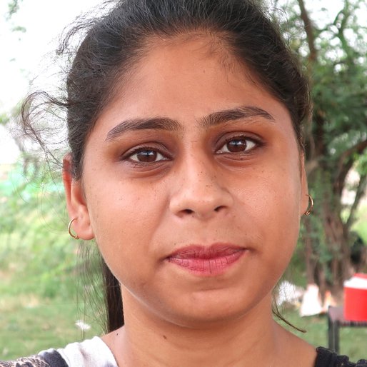 Mandeep Kaur is a MGNREGA worker from Changeran, Rajpura, Patiala, Punjab