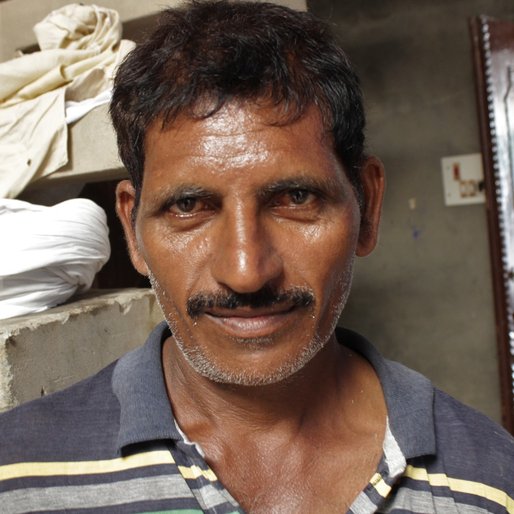 Jas Rai Sikh is a Contract farm labourer from Kuta Budh, Ellenabad, Sirsa, Haryana