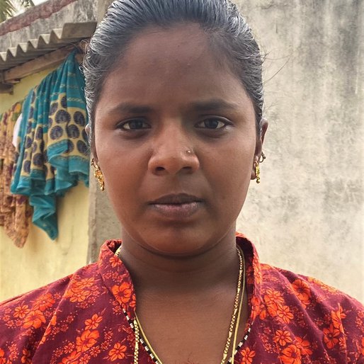 Sindushree G. is a Homemaker from D. Hosahalli, Kunigal, Tumkur, Karnataka