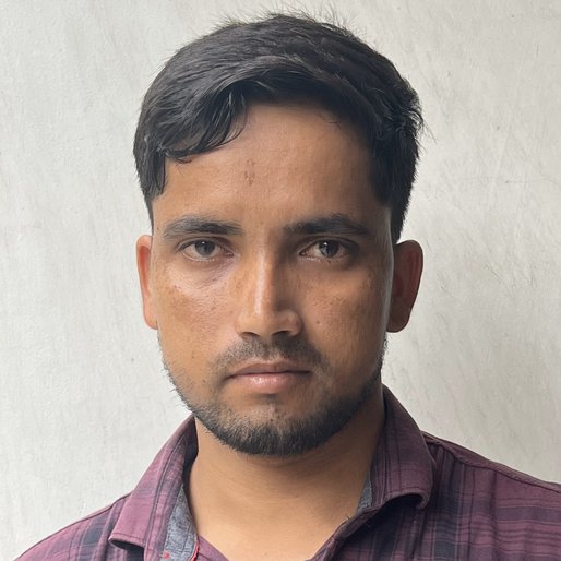 Rakesh Yadav is a Lift technician from Titara, Ziradei, Siwan, Bihar