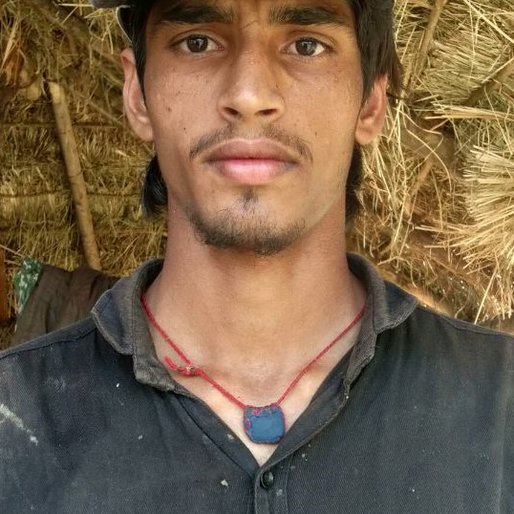Irfan Ali is a Rears cattle and sells milk from Chorgalia Talla Amkhera, Haldwani, Nainital, Uttarakhand