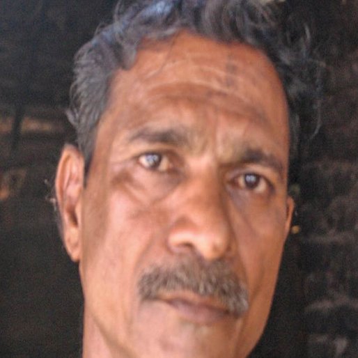 KUTTAMANI C. is a Potter from Desamangalam, Thalappally, Thrissur, Kerala