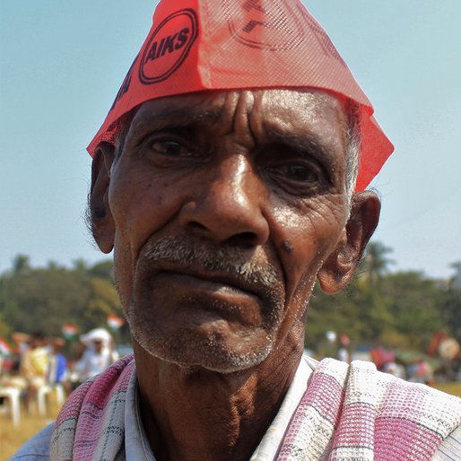 Mahadur Ranjada is a Farm labourer from Kharade, Shahapur, Thane, Maharashtra