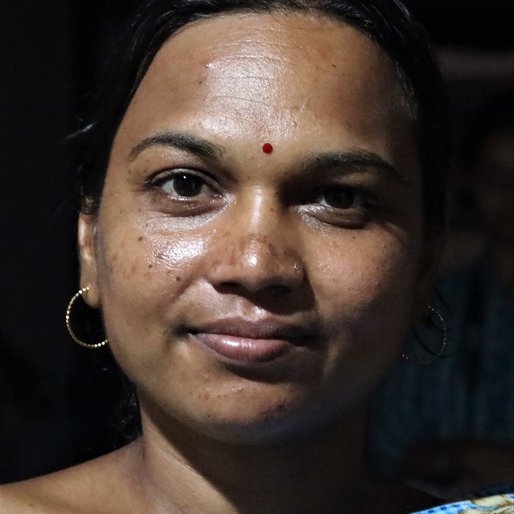 Mina Singha is a Social worker from Kujidihi, Suliapada, Mayurbhanj, Odisha