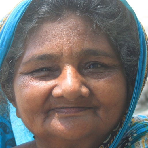 Sankari Saha is a Homemaker from Baganda, Shyampur-I, Howrah, West Bengal